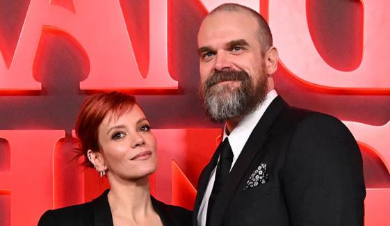 Lily Allen, David Harbour inch closer to divorce with bombshell move
