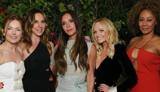 Victoria Beckham and Spice Girls groupmates reunite without THIS member