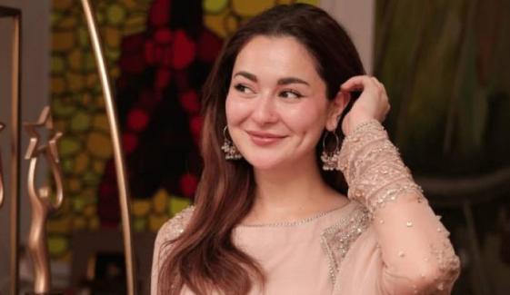 Hania Amir’s cousin spills truth about dimple surgery rumours