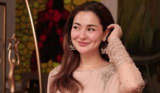 Hania Amir’s cousin spills truth about dimple surgery rumours