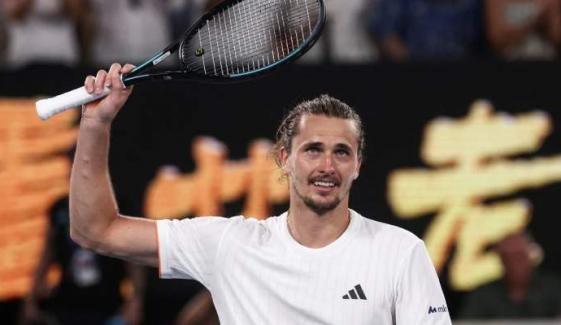 Alexander Zverev advances to 10th Grand Slam semi-final after ace performance 