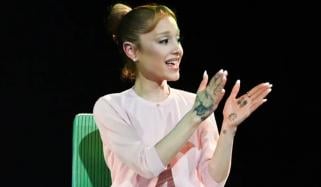 Ariana Grande gets real about viral six-finger photoshop error