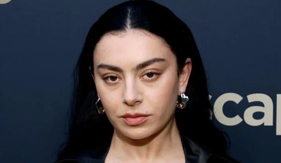 Charli XCX receive warm praise from 'The Gallerist' director for her 'craft'