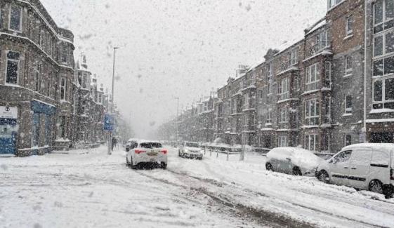 Scotland weather warnings: Yellow alerts for snow, strong winds issued 