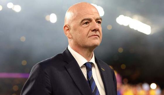 Infantino apologizes on ‘no Brit arrested’ joke, defends Trump’s peace prize