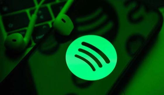 Spotify introduces offline lyrics and global translation support