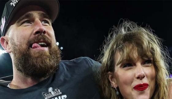 Travis Kelce breaks chair during podcast, jokes Taylor Swift ‘will kill’ him