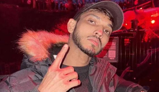 Talha Anjum gets engaged with mystery girl? New video sparks curiosity