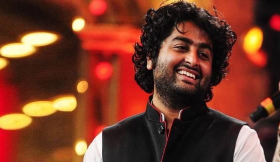 Arijit Singh pens heartfelt note after his first surprise return since retirement