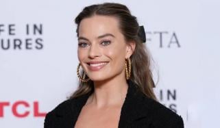 Margot Robbie recalls mystery actor’s offensive gift: 'Eat less'