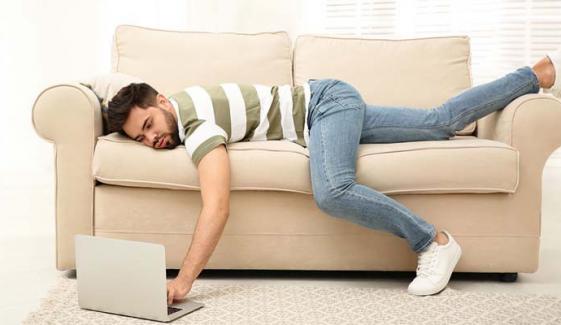 Does sedentary lifestyle increase diabetes complications?