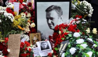 UK demands sanctions on Russia as US 'not disputing' Navalny poisoning report