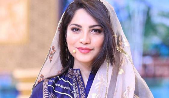 Neelam Muneer sends love and blessings for fans this Ramadan