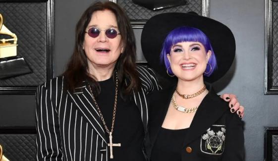 Kelly Osbourne pens heartbreaking note on grief 7 months after dad Ozzy's death