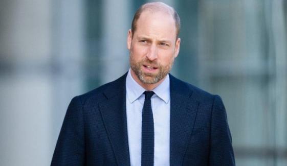 Prince William steps out solo after ignoring 'monarchy' question