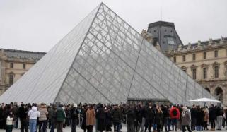 Louvre Museum director shows ‘act of responsibility’ after crown jewels heist