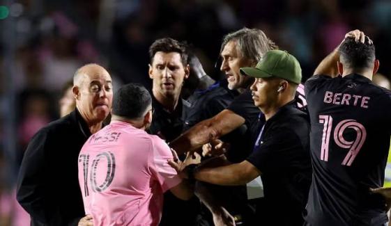 Lionel Messi escapes injury after unexpected chaos hit Inter Miami friendly: Watch