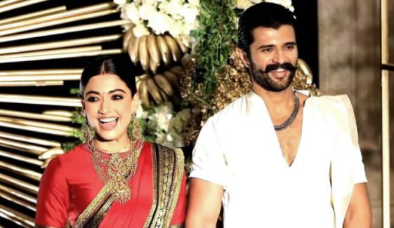 Rashmika Mandanna glows in red saree at wedding reception with Vijay Deverakonda