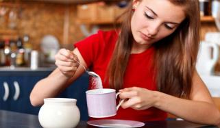 New study discovers sugary drinks linked to adolescent anxiety