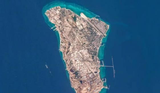 Kharg Island Iran hit with US strikes as Trump warns to target oil facilities