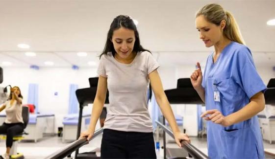 Younger stroke survivors may navigate mental health challenges, study