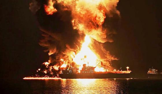 IRGC vows strikes on US regional assets, residents urged to flee