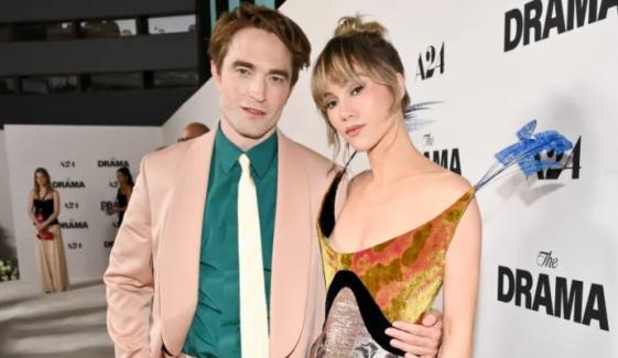 Robert Pattinson fuels secret wedding rumors to Suki Waterhouse with cryptic hint