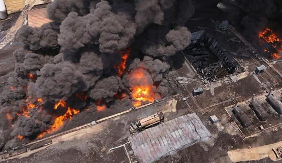 Iran warns of ‘Irreversible’ strikes on regional oil hubs if power plants hit