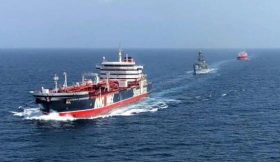 Iran allows non-hostile ships to pass through Strait of Hormuz on new terms