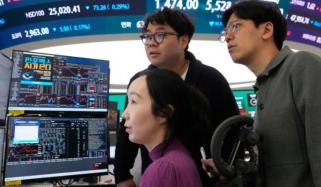 Oil prices fall, stocks rise as US-proposed Iran peace plan aims to ease tensions