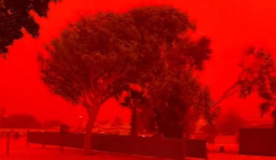 Cyclone Narelle: Why the sky turned blood red in Western Australia