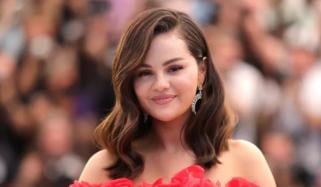 Selena Gomez details struggles with bipolar disorder & unrecognised manic episodes