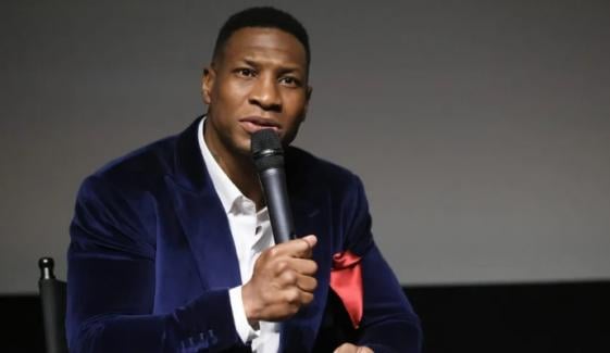 Jonathan Majors hurt in terrifying Daily Wire set fall amid IATSE strike 