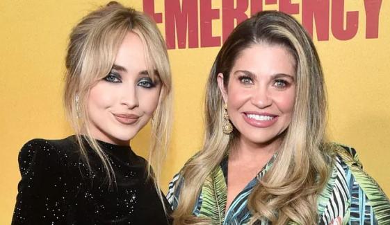 Sabrina Carpenter's costar Danielle Fishel drops sweet revelation about singer