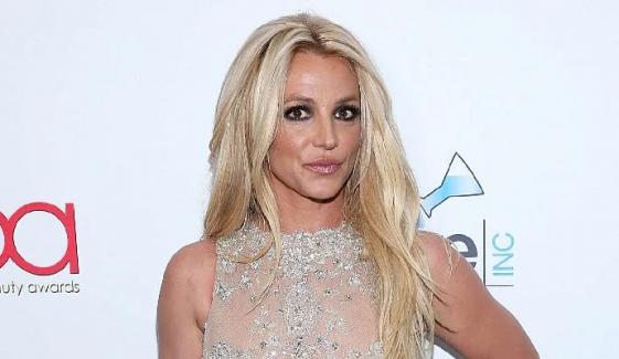 Britney Spears DUI arrest leaves singer professionally in difficult position
