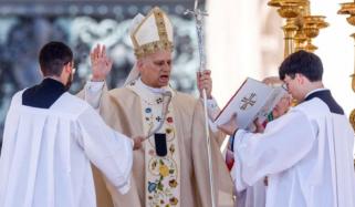 Pope Leo’s Easter message urges global leaders to choose peace over conflict