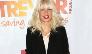 Sia to pay estranged husband over $40K a month in child support amid divorce 