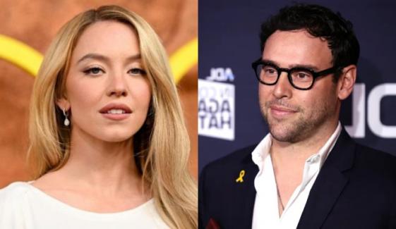 Sydney Sweeney shares tender moment with Scooter Braun at 'Euphoria 3' premiere 