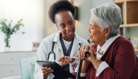 Alzheimer’s tests may delay diagnosis in women, study warns