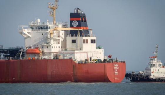 'Ceasefire or no ceasefire’: Strait of Hormuz blockade shakes global trade amid energy crisis