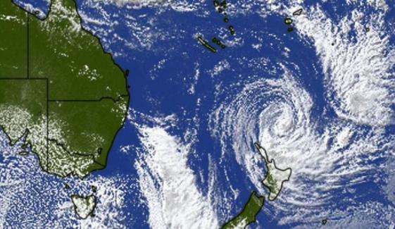 Cyclone Vaianu lashes New Zealand's North Island; Thousands evacuated after 'Red alerts'
