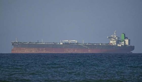 IRGC warns military ships as Hormuz stays open