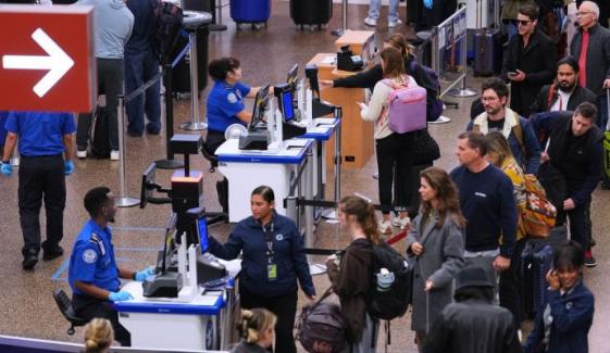 China issues Seattle Airport travel warning after scholars denied entry