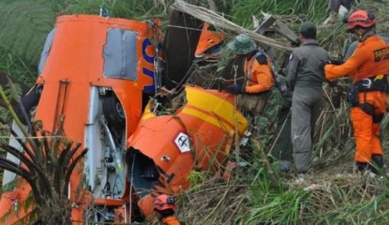 Indonesia helicopter crash kills eight in Borneo minutes after takeoff