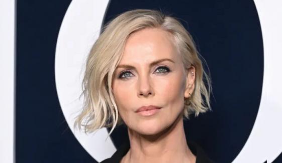 Charlize Theron drops bombshell about her father: 'A full-blown functioning drunk'