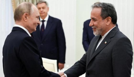 Putin and Araghchi meet in Moscow after Islamabad peace talks stall
