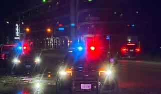 East Austin shooting outside Sam’s BBQ: Suspect at large after 2 injured