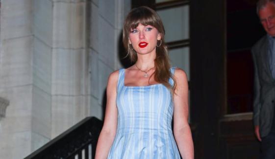 Taylor Swift looks at ease on first outing after bold move against AI voice misuse