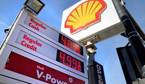 Gas prices continue to soar in Massachusetts, up 20 cents 