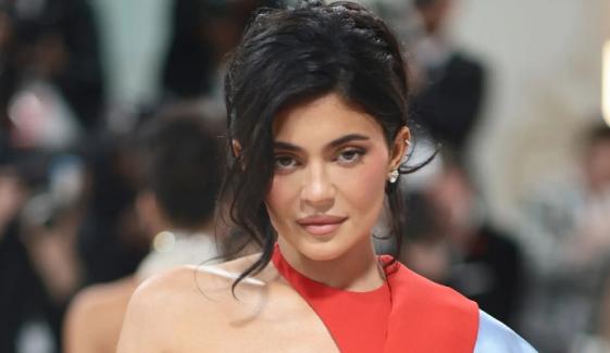 Kylie Jenner reveals wild party experience that left her crying & laughing